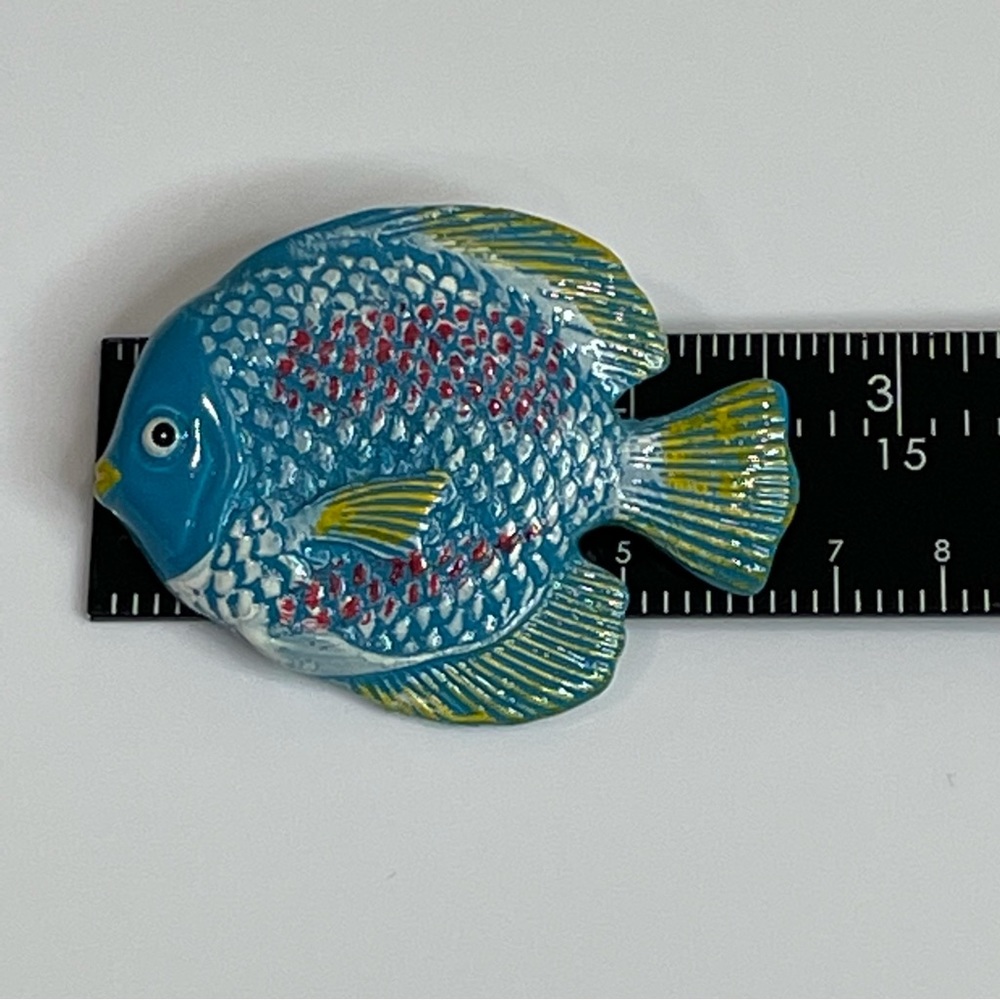 Colorful Textured Fish Pin / Brooch - Picture 5 of 5